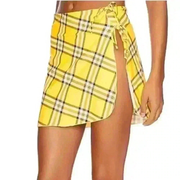 WeWoreWhat Clueless Sarong - Picture 3 of 6